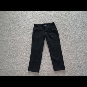 Cropped workout leggings